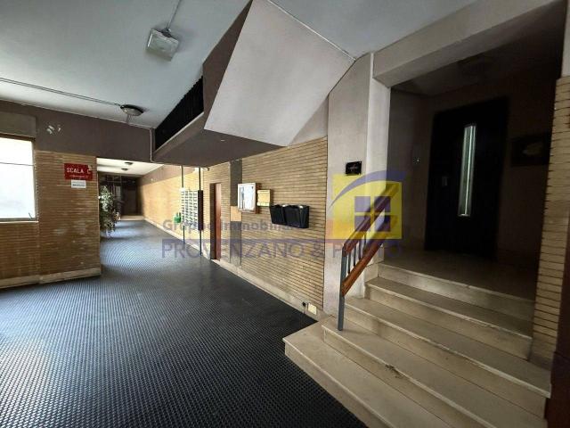 Ufficio in vendita a Centro, Brindisi
