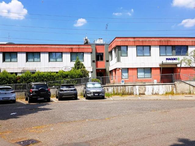 Ufficio in vendita a Baraggia, Brugherio