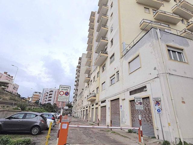 Ufficio in vendita a San Benedetto, Cagliari