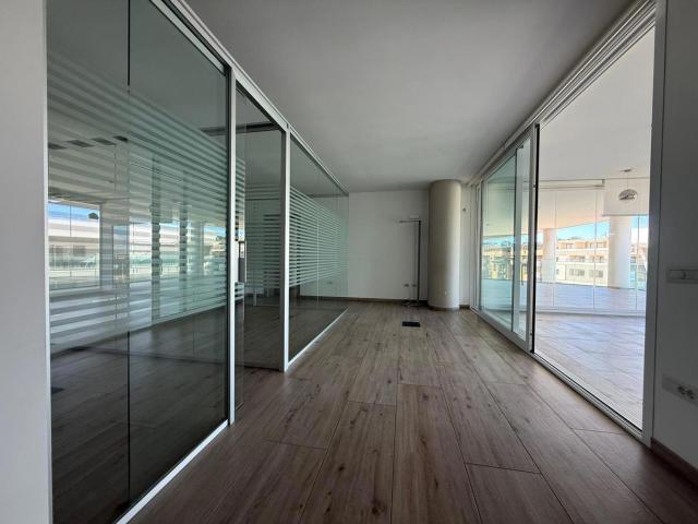 Ufficio in vendita a Fonsarda, Cagliari