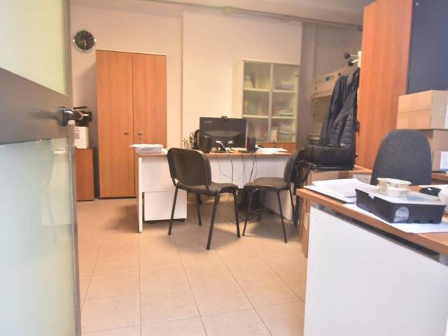Ufficio in vendita a Terramàini - Is Bingias, Cagliari