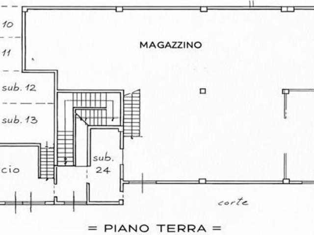 Capannone in vendita a Cairo Montenotte, Liguria