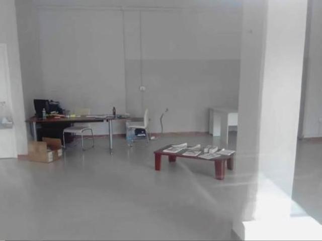 Ufficio in vendita a Val d’Enza, Re