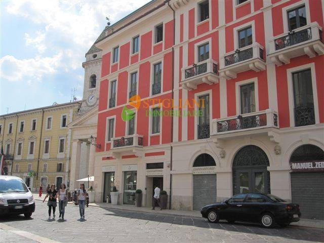 Ufficio in vendita a Campobasso, Molise