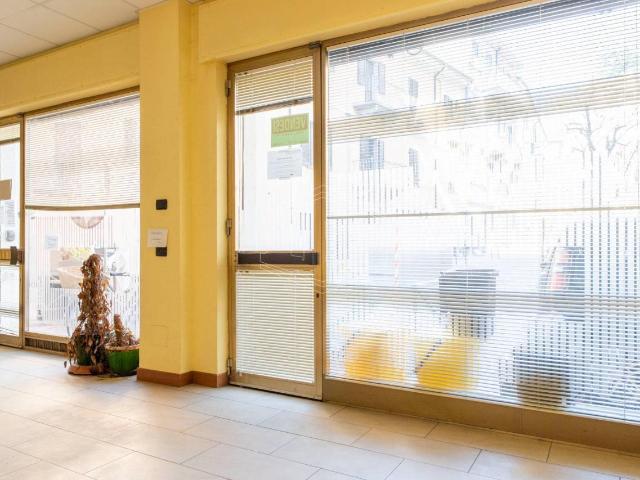 Ufficio in vendita a Piemonte, Asti