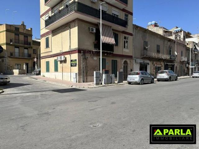 Ufficio in vendita a Quartiere Oltreponte, Canicattì E Borgalino