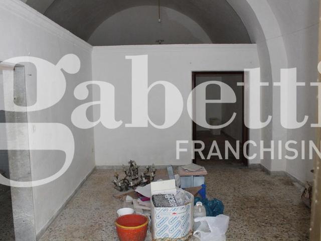 Ufficio in vendita a Puglia, Barletta-andria-trani