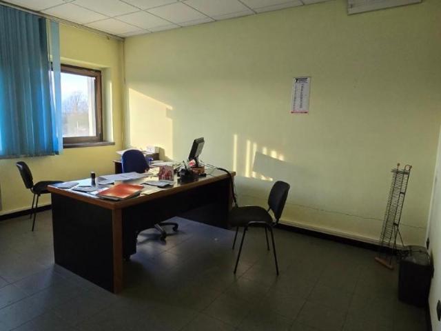 Ufficio in vendita a San Colombano, Capannori