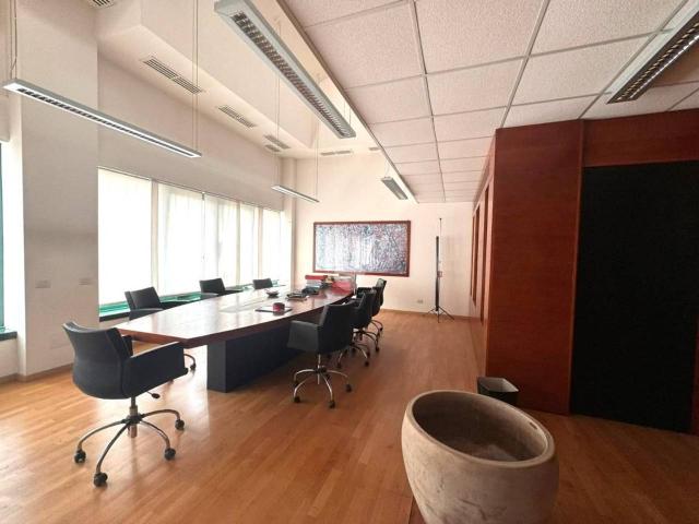 Ufficio in vendita a Cagnola, Cartura