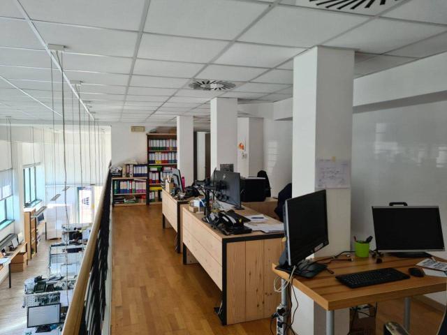 Ufficio in vendita a Cagnola, Cartura