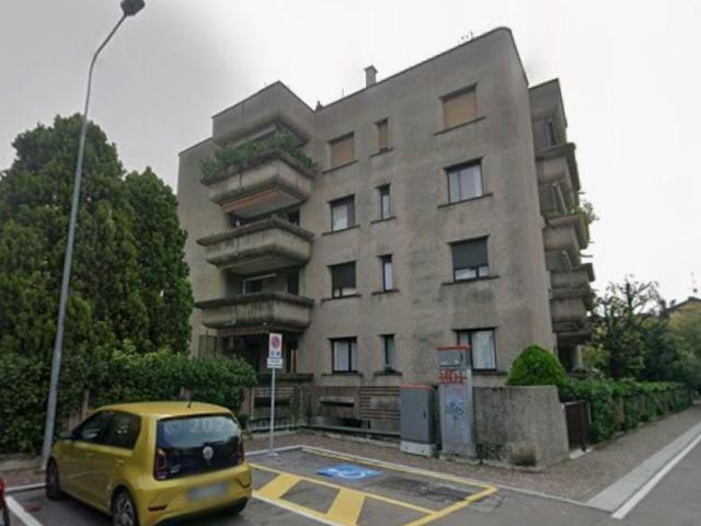 Ufficio in vendita a Carugate, Lombardia