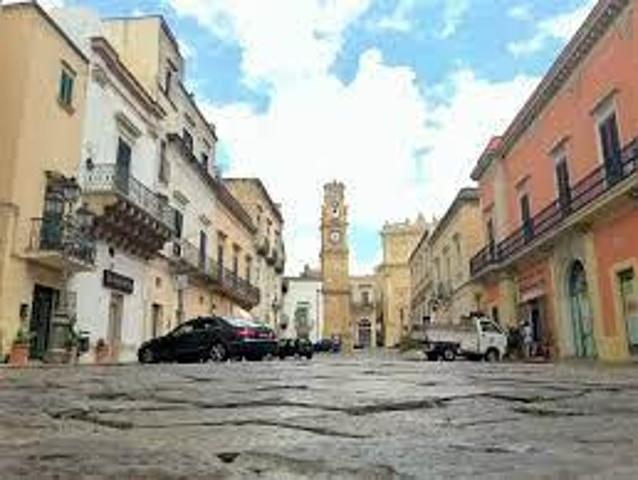 Ufficio in vendita a Puglia, Lecce