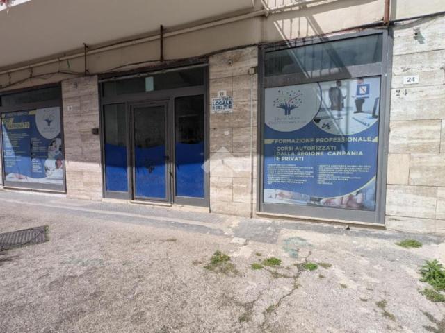 Ufficio in vendita a Casavatore, Campania