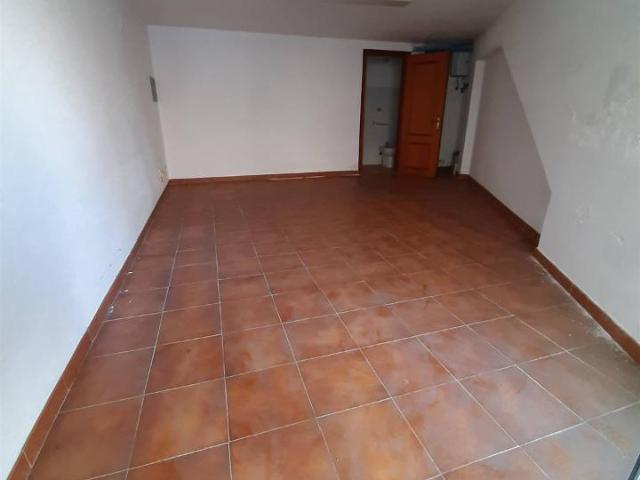 Ufficio in vendita a San Giuliano Terme, Toscana