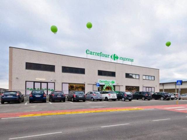 Ufficio in vendita a Villaggio, Piemonte