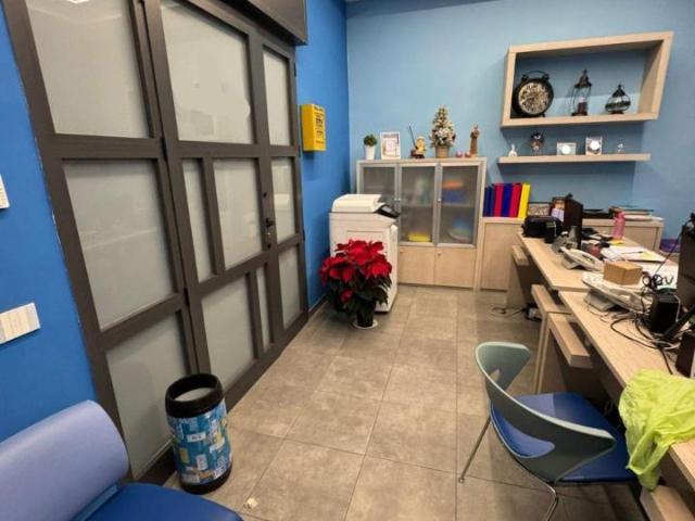 Ufficio in vendita a Cittadella di Casoria, Casoria