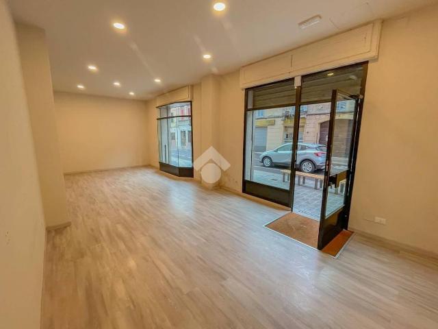 Ufficio in vendita a Cassano D'adda, Lombardia