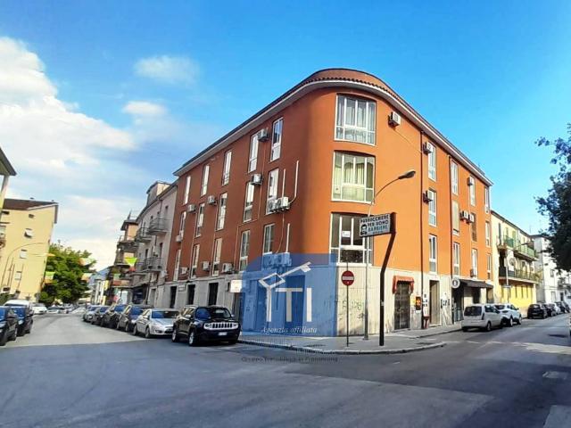 Ufficio in vendita a San Silvestro, Cassino