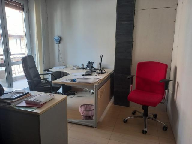 Ufficio in vendita a San Silvestro, Cassino