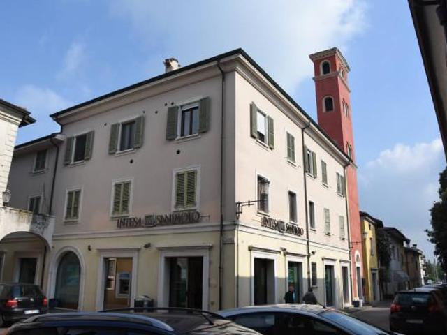 Ufficio in vendita a Castel Goffredo, Lombardia