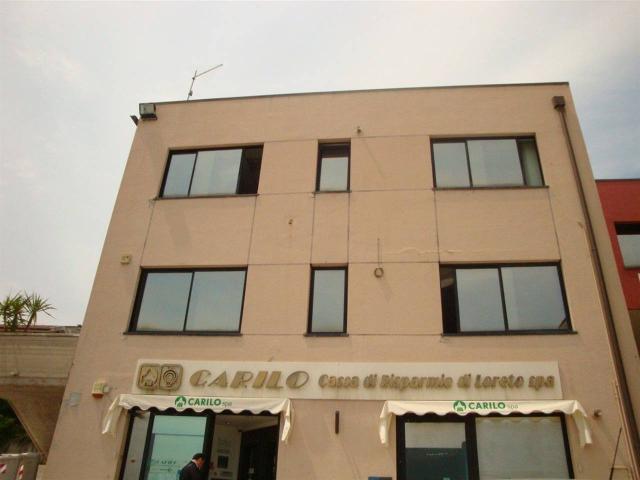 Ufficio in vendita a Via Sicilia, Marche