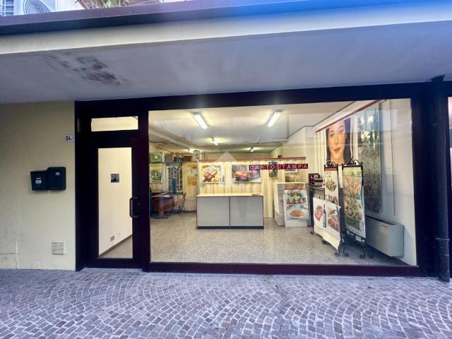 Ufficio in vendita a Castelfranco Veneto, Veneto