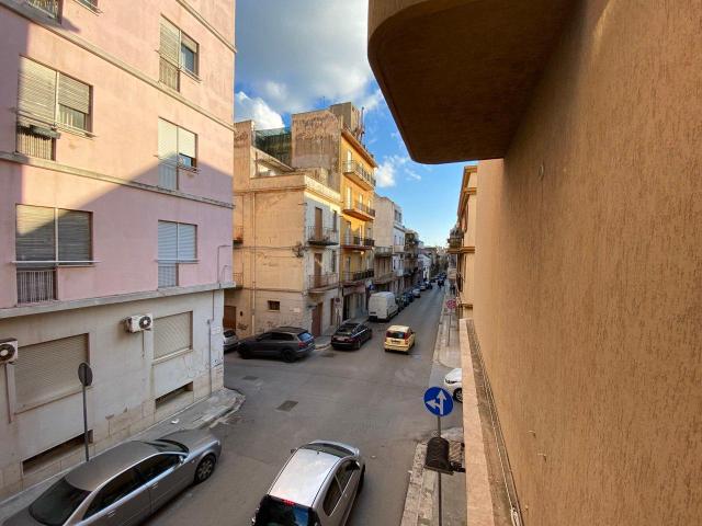 Ufficio in vendita a Castelvetrano, Sicilia
