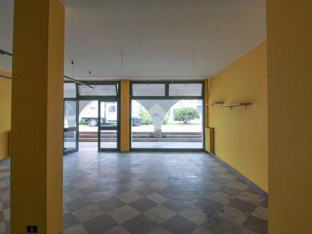 Ufficio in vendita a Castrezzato, Lombardia