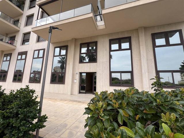 Ufficio in vendita a Picanello-Ognina-Barriera-Canalicchio, Catania