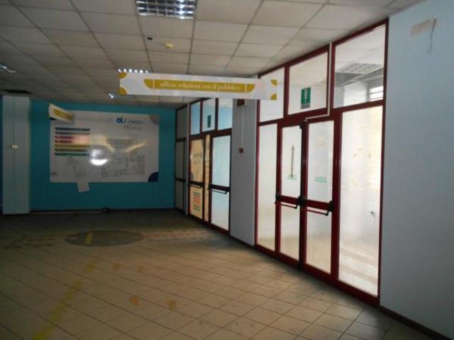 Ufficio in vendita a Picanello-Ognina-Barriera-Canalicchio, Catania