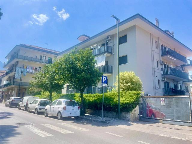Ufficio in vendita a San Vito, Cava De' Tirreni
