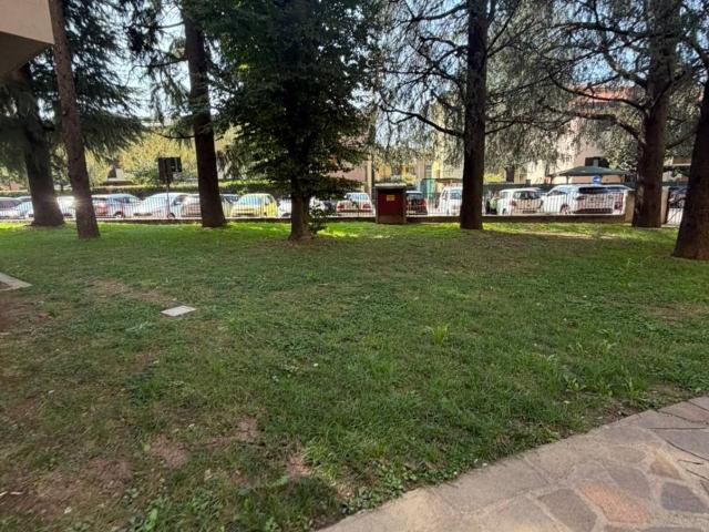 Ufficio in vendita a Cavenago Brianza, Lombardia