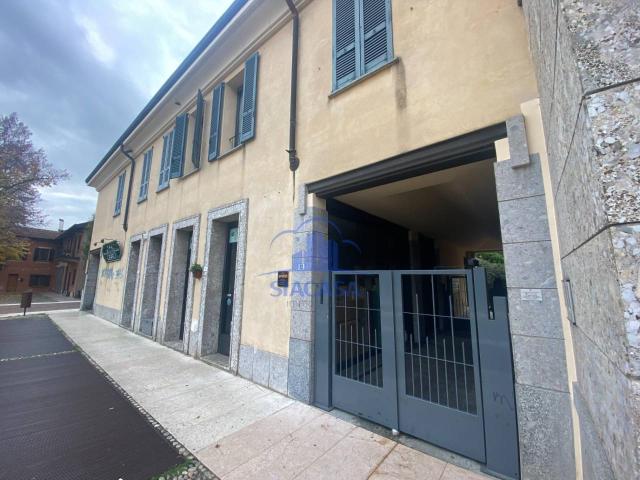 Ufficio in vendita a Cavenago Brianza, Lombardia