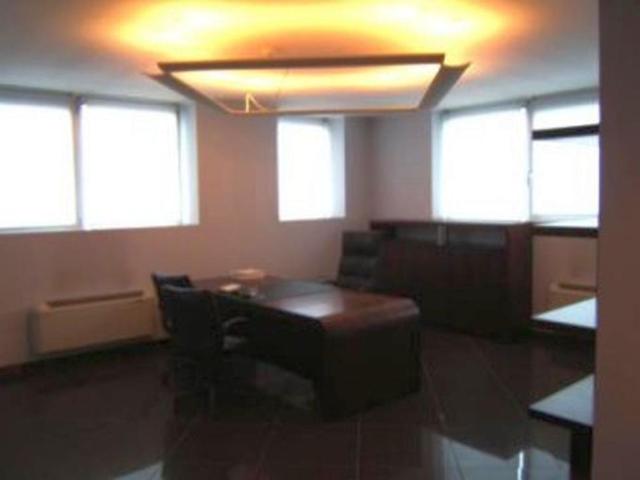Ufficio in vendita a Cavenago Brianza, Lombardia