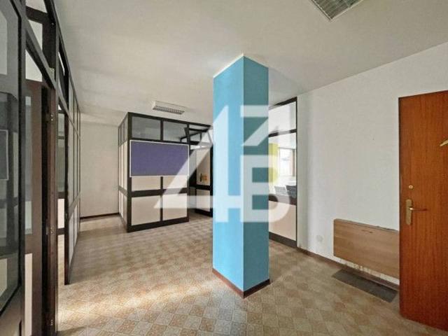 Ufficio in vendita a Cervignano Del Friuli, Friuli-Venezia Giulia