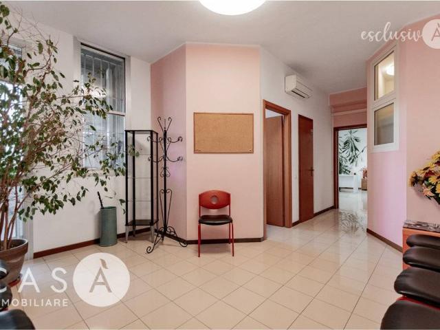 Ufficio in vendita a Unione dei comuni Valle del Savio, Cesenà