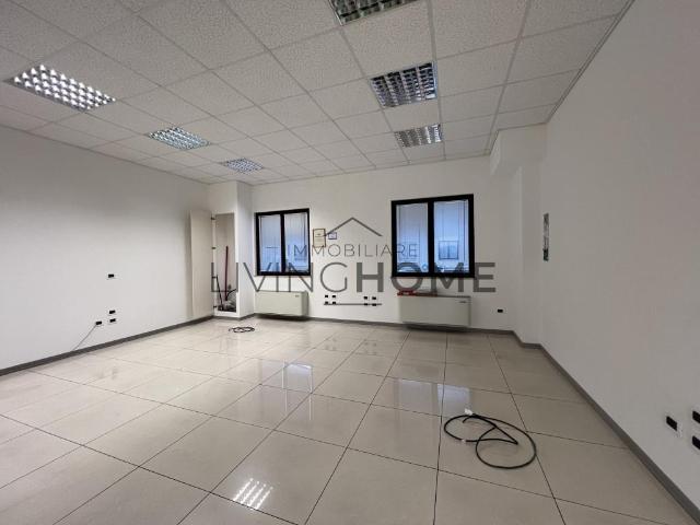 Ufficio in vendita a Unione dei comuni Valle del Savio, Cesenà