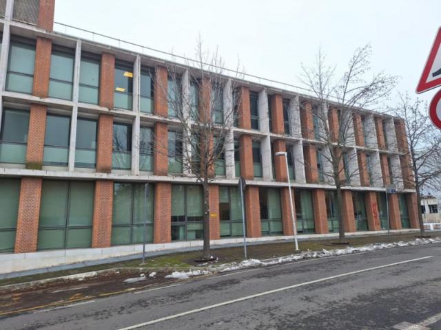 Ufficio in vendita a Unione dei comuni Valle del Savio, Cesenà