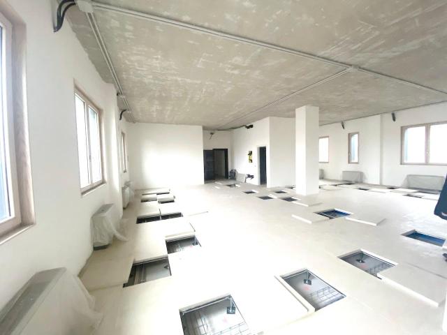 Ufficio in vendita a Unione dei comuni Valle del Savio, Cesenà