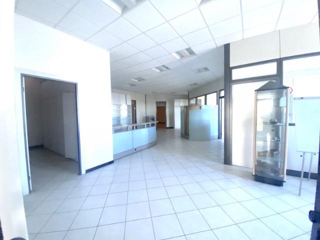 Ufficio in vendita a Unione dei comuni Valle del Savio, Cesenà
