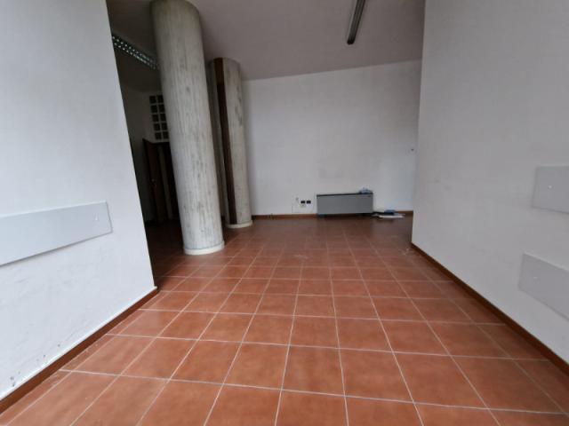 Ufficio in vendita a Unione dei comuni Valle del Savio, Cesenà