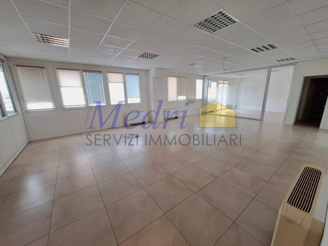 Ufficio in vendita a Unione dei comuni Valle del Savio, Cesenà