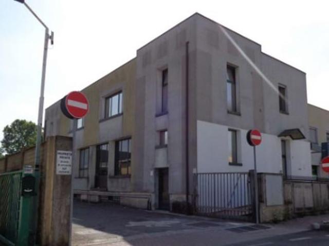 Ufficio in vendita a Fornaci, Chiari