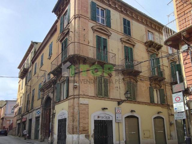 Ufficio in vendita a Pietragrossa, Chieti