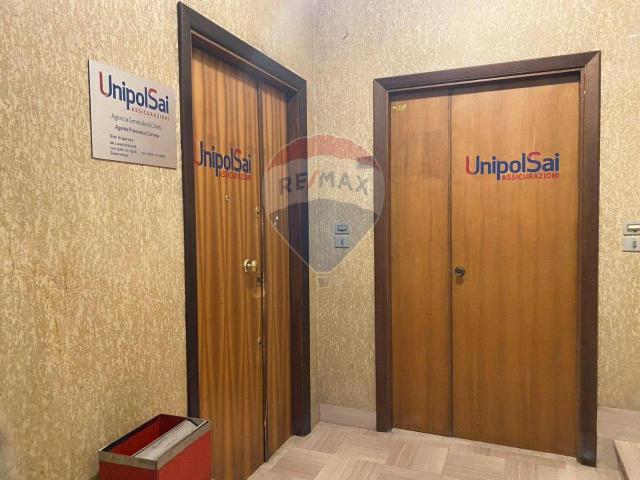 Ufficio in vendita a Santa Barbara, Chieti