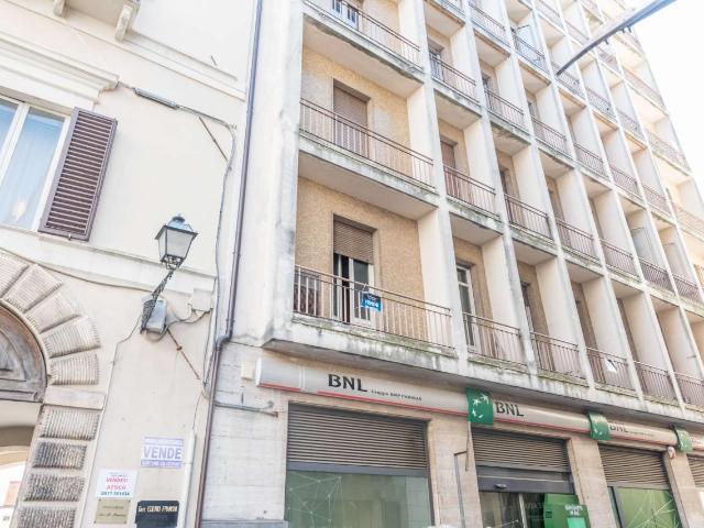 Ufficio in vendita a Chieti, Abruzzo