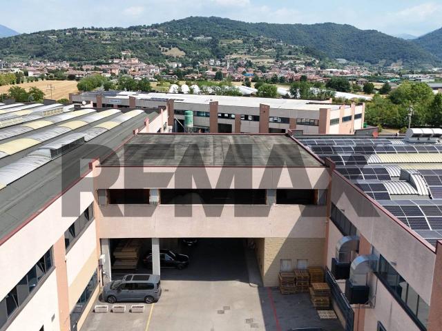 Ufficio in vendita a Chiuduno, Lombardia