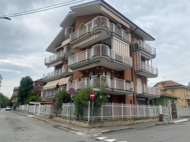 Ufficio in vendita a Borgata Paradiso, Collegno
