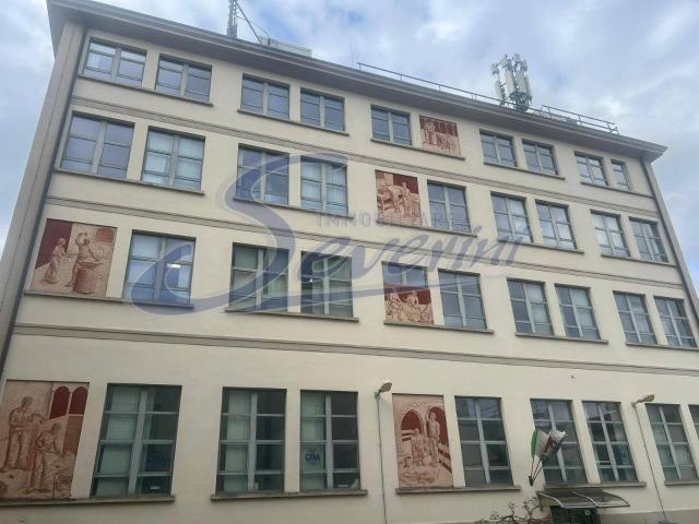 Ufficio in vendita a Sant'Abbondio, Como