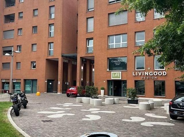 Ufficio in vendita a Rebbio, Como